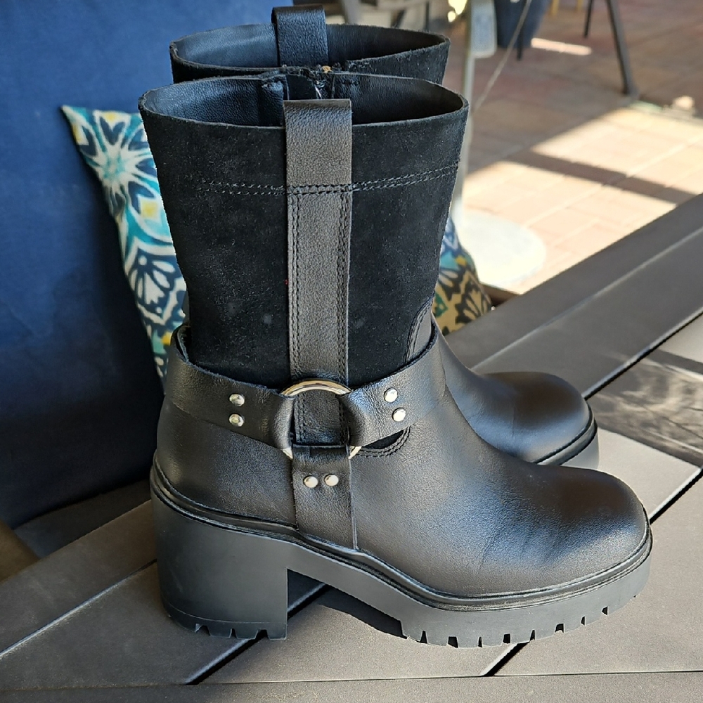 Blondo Black Leather Combat Boots